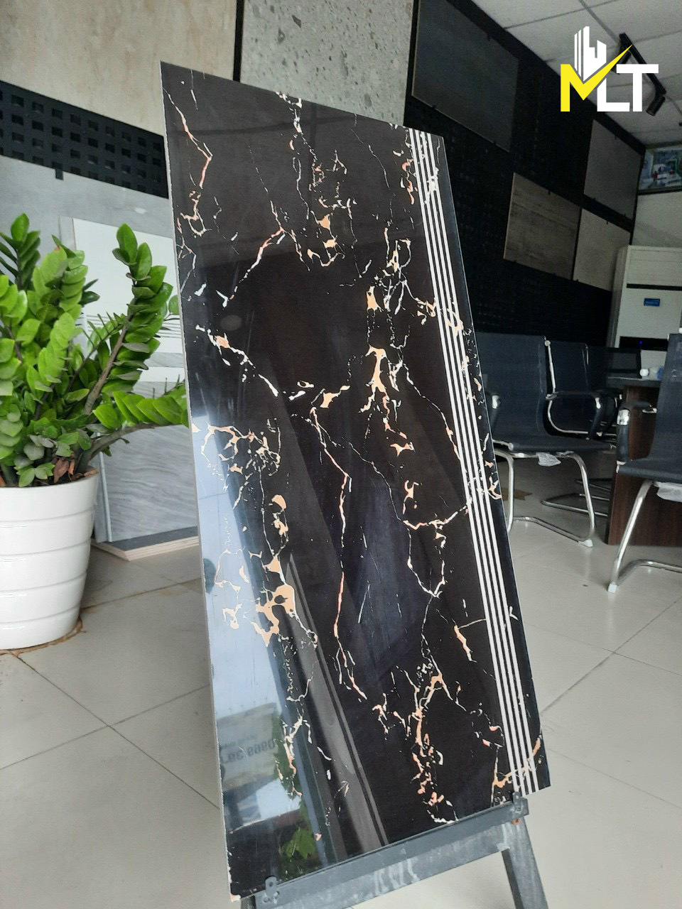 gạch cầu thang 48x100