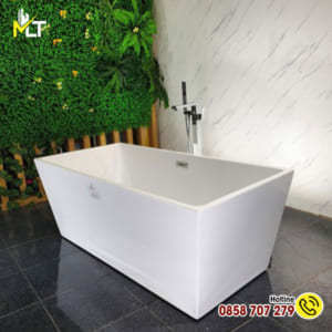 Bồn tắm trắng sang trọng FLT123