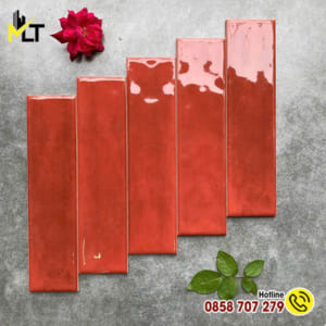 Gạch thẻ 7.5x30 cm bóng, gợn hiệu ứng P10