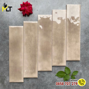 Gạch thẻ 7.5x30 cm bóng, gợn hiệu ứng P4