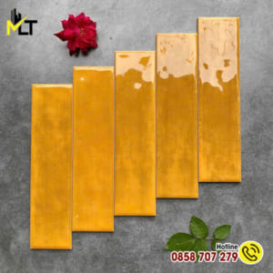 Gạch thẻ 7.5x30 cm bóng, gợn hiệu ứng P8